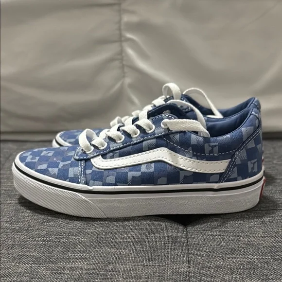 Vans Blue and White Old Skool Sneakers - Picture 6 of 7